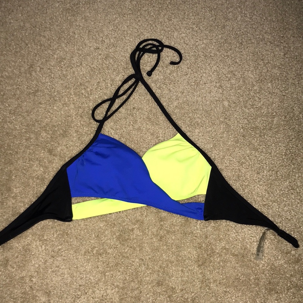 VS Pink swim
